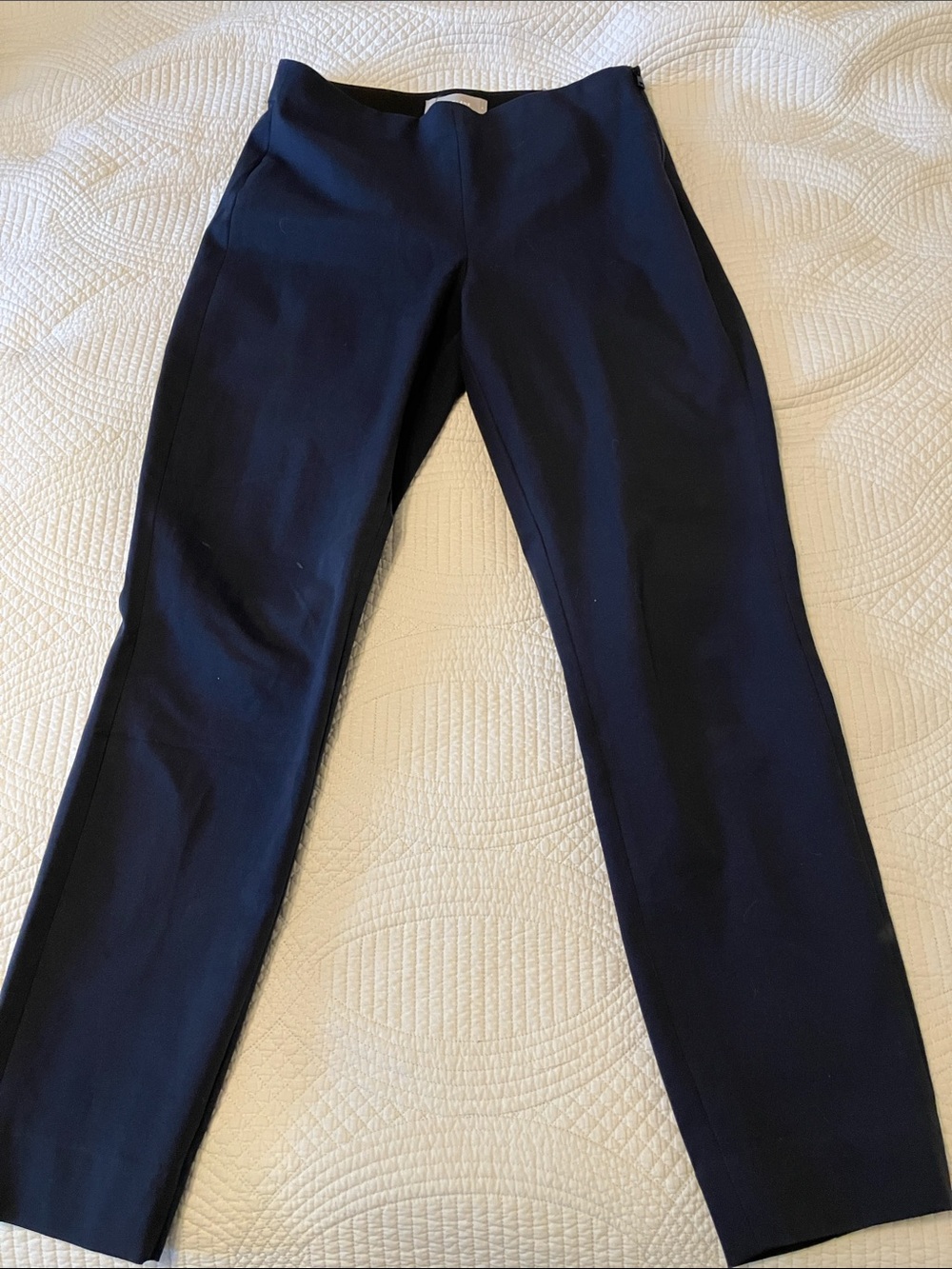 Everlane Navy Bi Stretch work pants size 6 Straight Trousers
